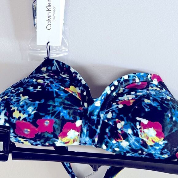 Calvin Klein Women Standard Balconette
Sweetheart Neckline Bra Black Poppy New - Picture 11 of 14